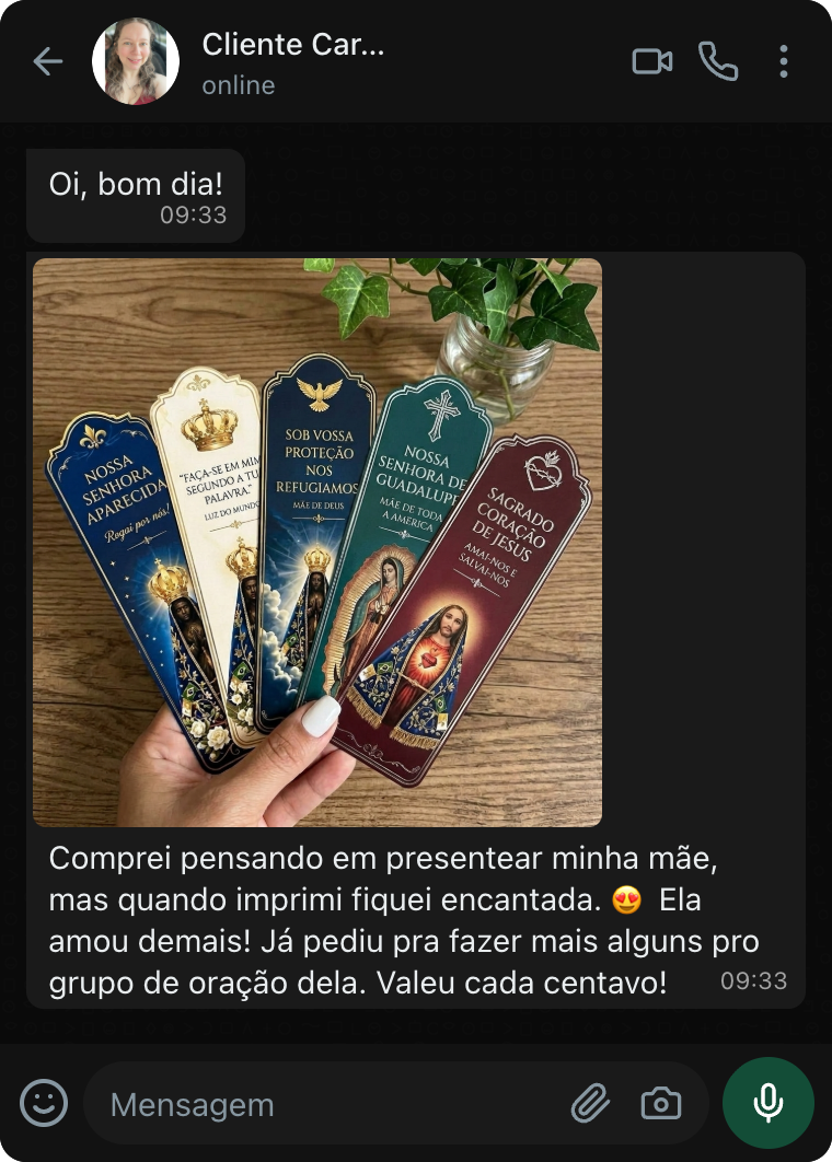 Print de conversa no WhatsApp de cliente mostrando marcadores católicos impressos na mão